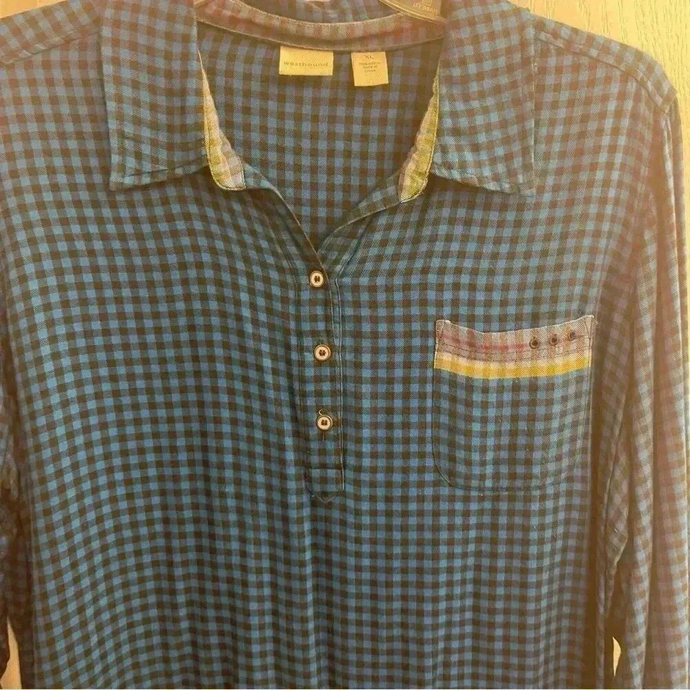Hi-Low Multi Colored Long Sleeve Plaid Top by Westbound - Picture 4 of 7